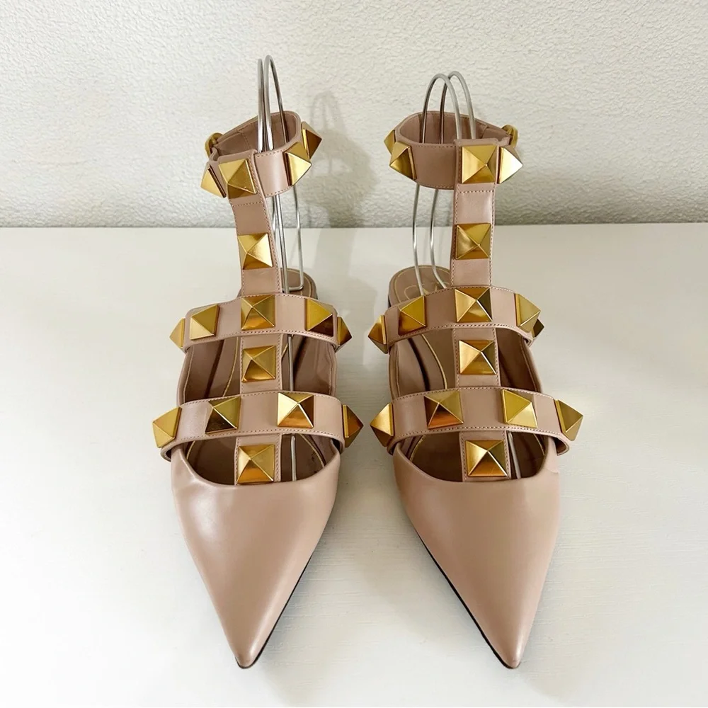 Valentino Garavani Roman Stud Nude Leather Pointed Toe Flats Size EU 39